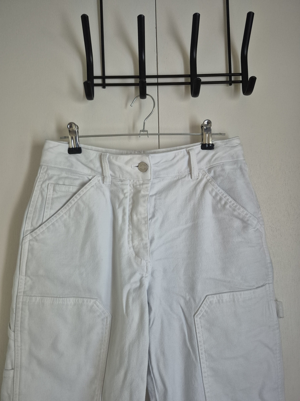 Wilfred White Utility-Style Cropped Trousers - Picture 3 of 4